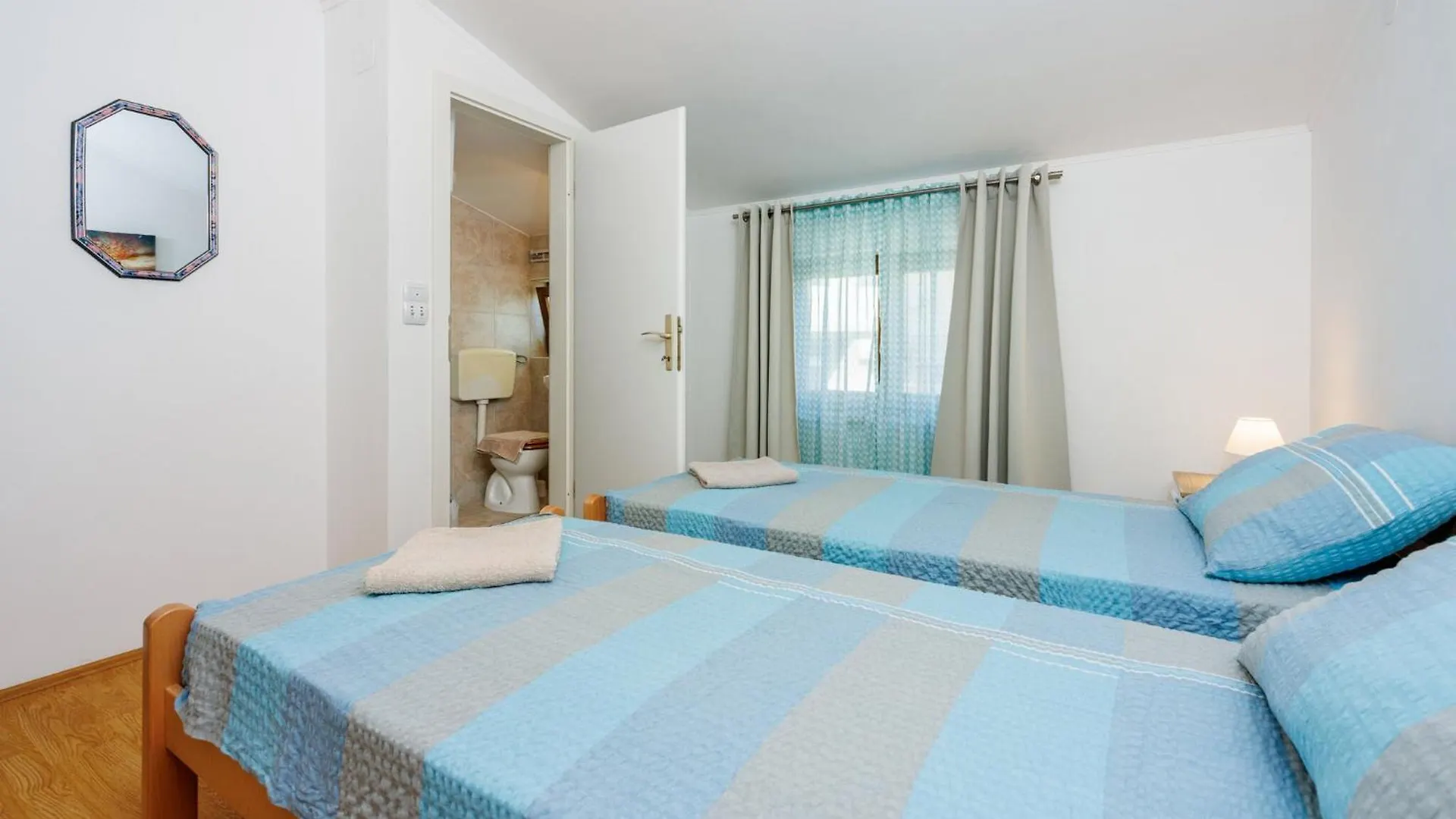 Nina Apartment Crikvenica 0*,