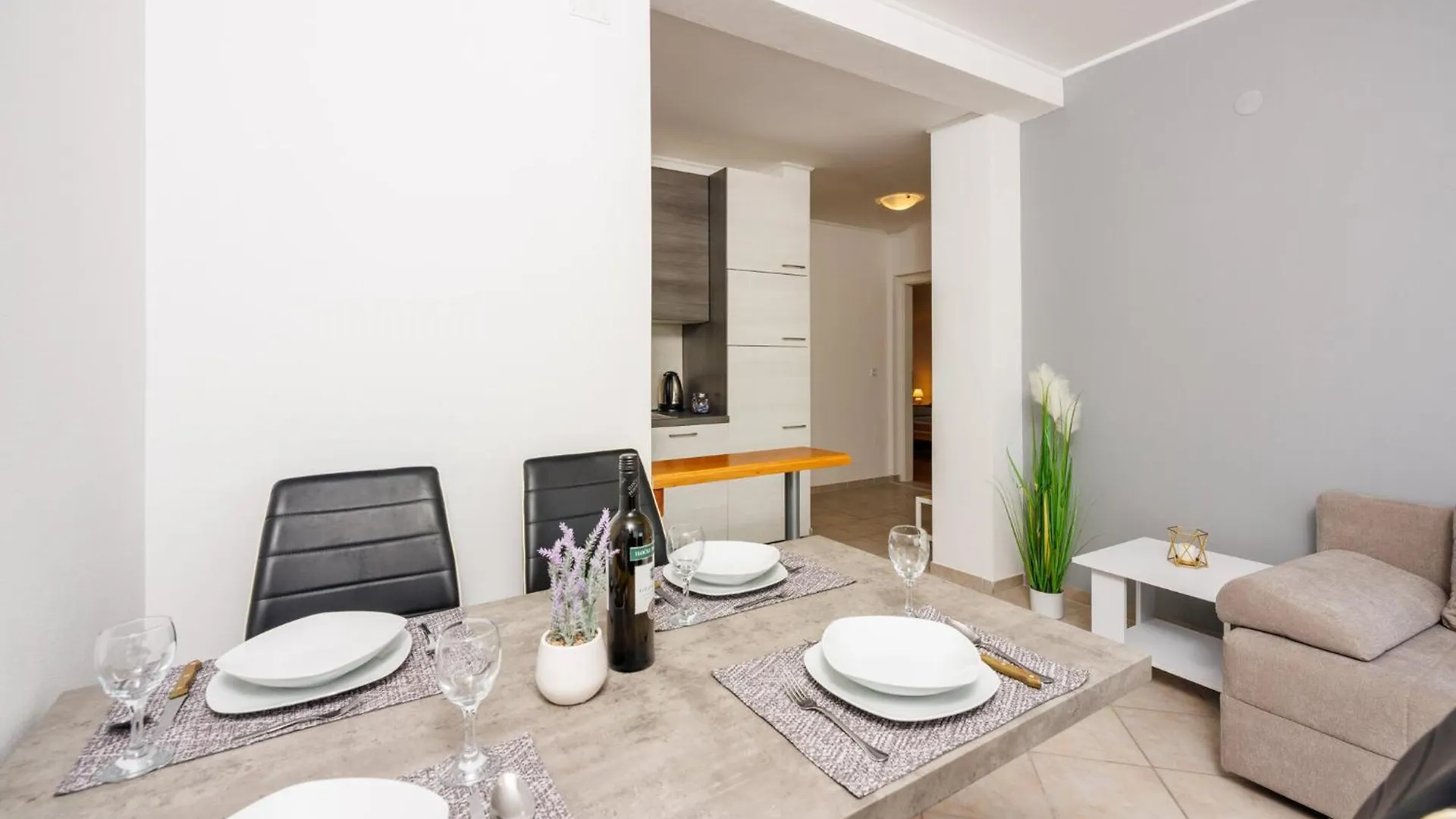 Nina Apartment Crikvenica 0*,  Croatia