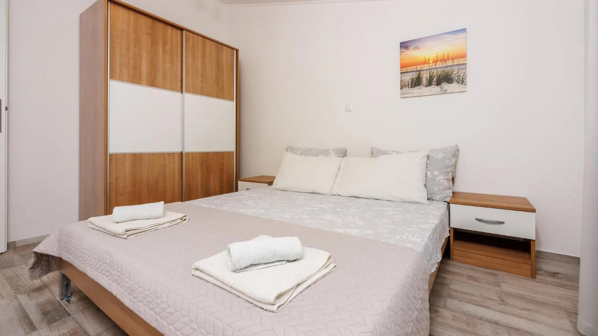 Nina Apartment Crikvenica 0*,